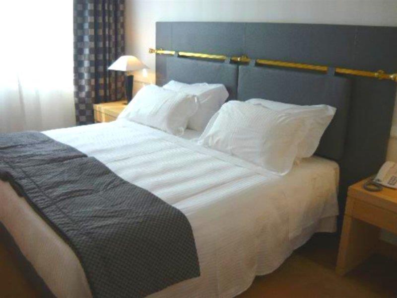 แกรนด์ โฮเต็ล ดูกา ดิ มันโตวา Hotel เซสโต ซานโจวันนี ภายนอก รูปภาพ